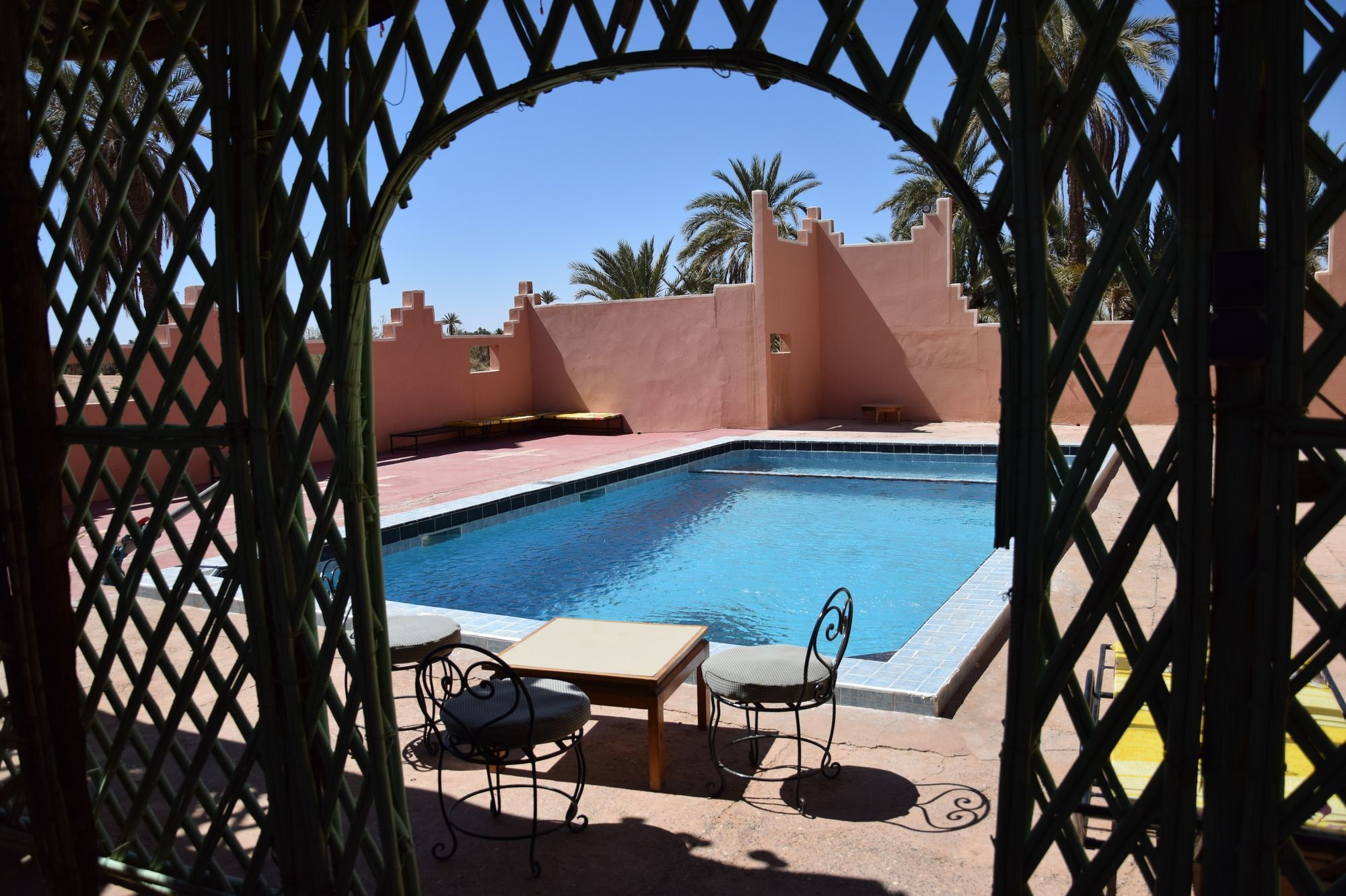 Carrefour Des Nomades Hotell Oulad Driss Eksteriør bilde